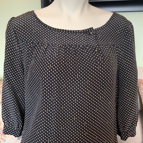 Quicksilver Black blouse - Picture 4 of 5